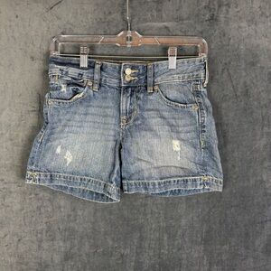 Old Navy Sz 0 Distressed Blue Jean Mid-rise Shorts w/4” inseam
